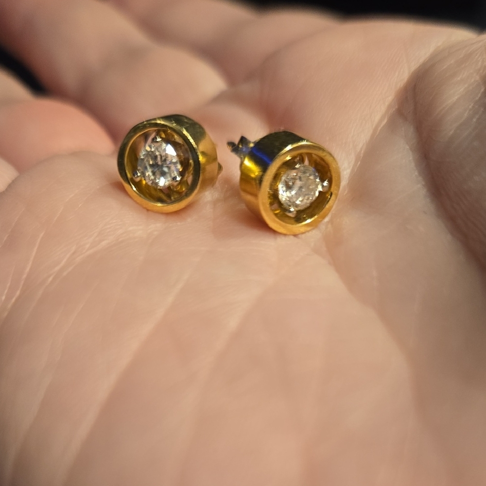 Gold Solitaire Diamond Stud Earrings - Women Jewelry